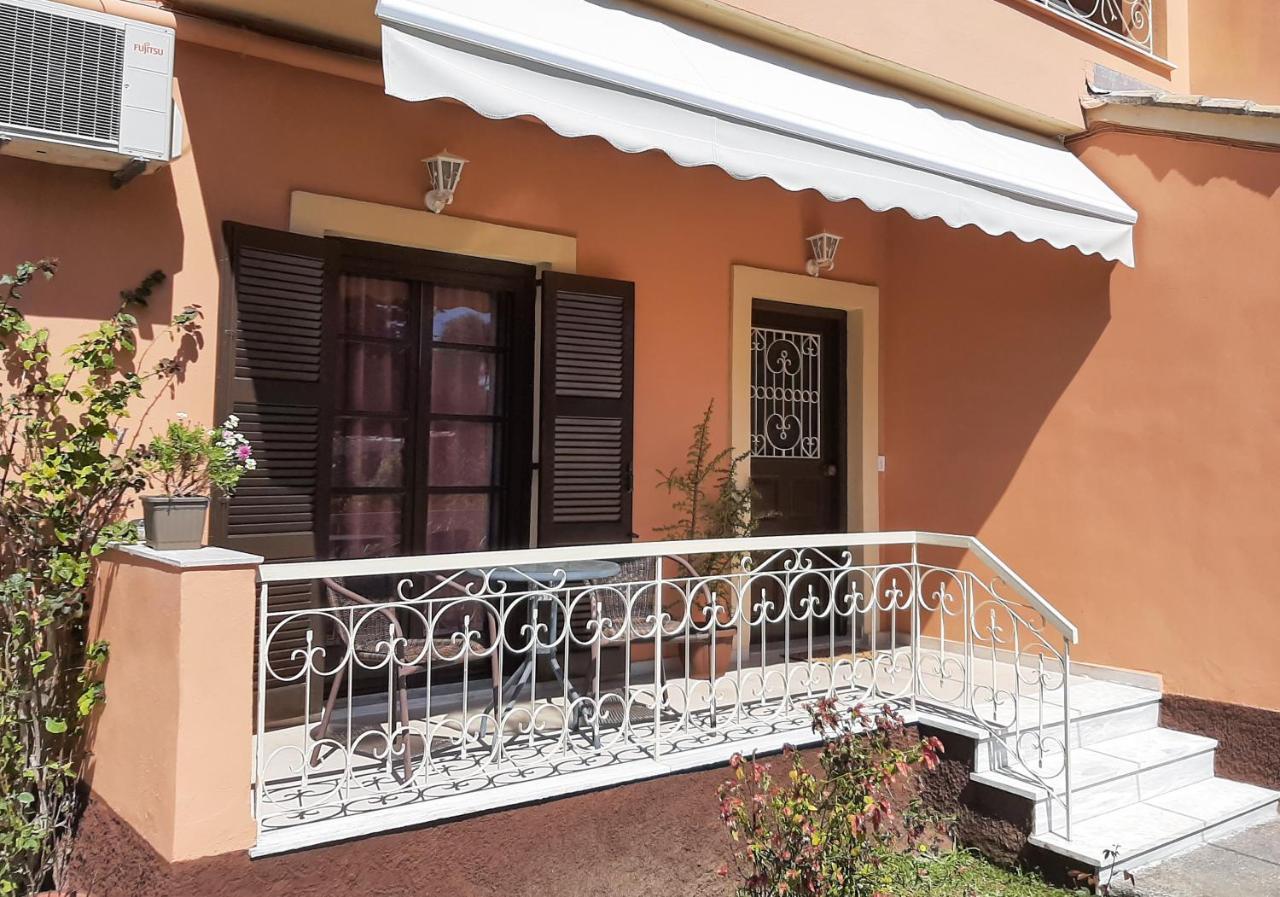 Apartamento La Casa Di Volpe Alepou Exterior foto
